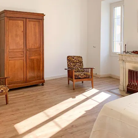 Apartment 3 Bedroom Cozy Apartment In Ajaccio Ajaccio (Corsica)