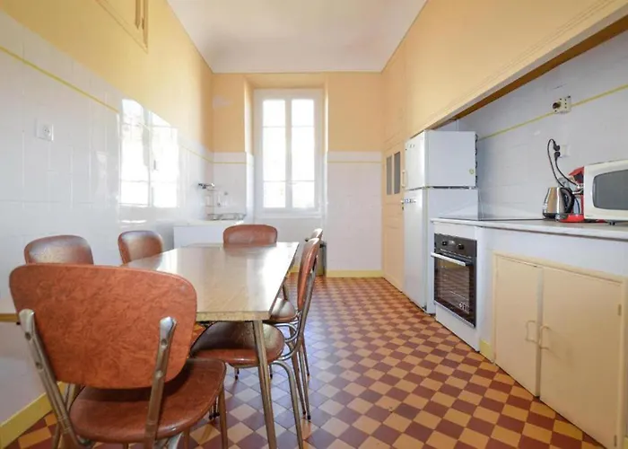 Apartament Awesome In With Wifi